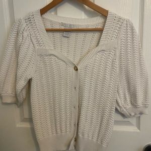Super cute Small white knit sweater GREAT condition